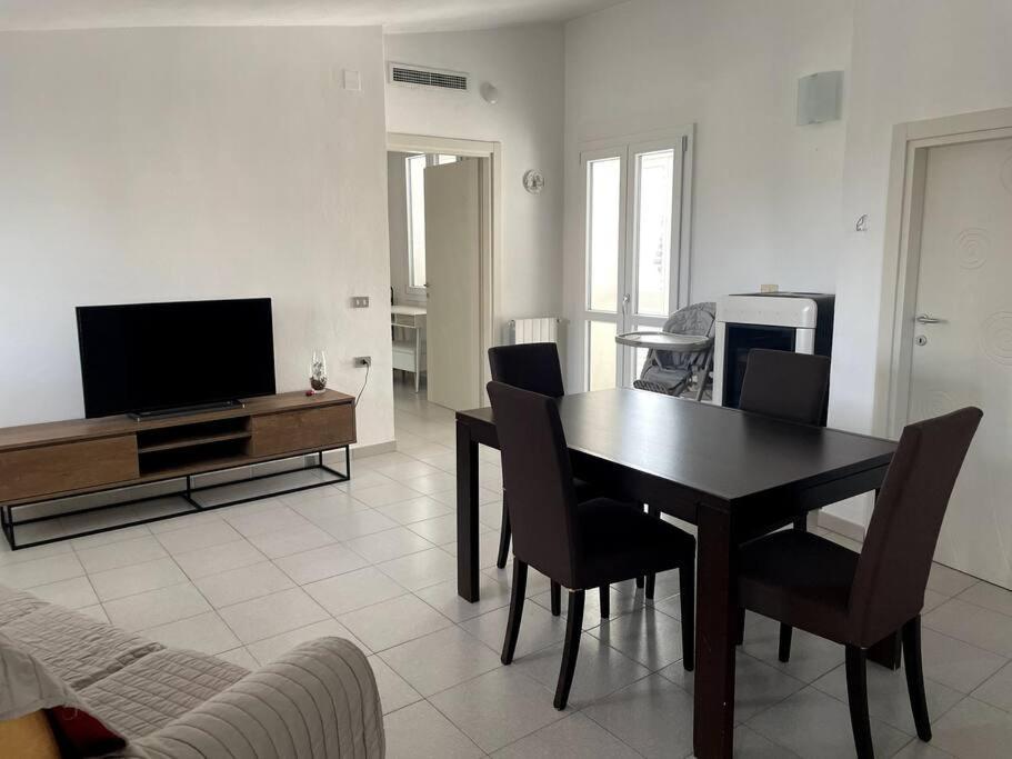 I Tre Soli Casa Vacanze Lotzorai Exteriör bild